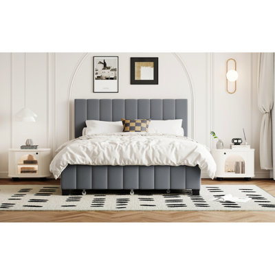 Grand lit en velours avec 2 tiroirs et lit gigogne simple TG en gris. Structure en panneau de particules massif. Revêtement en mousse confortable. Lit plateforme tapissier Organize Ease Lit gigogne. Fabrication. Rehausser