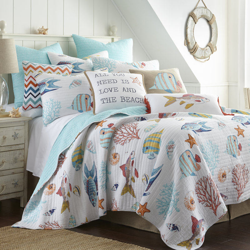 Barrier Reef Full/Queen Quilt Set
