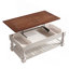 Table basse à plateau relevable rétro avec compartiment inférieur caché pour le rangement dans le salon-129385295