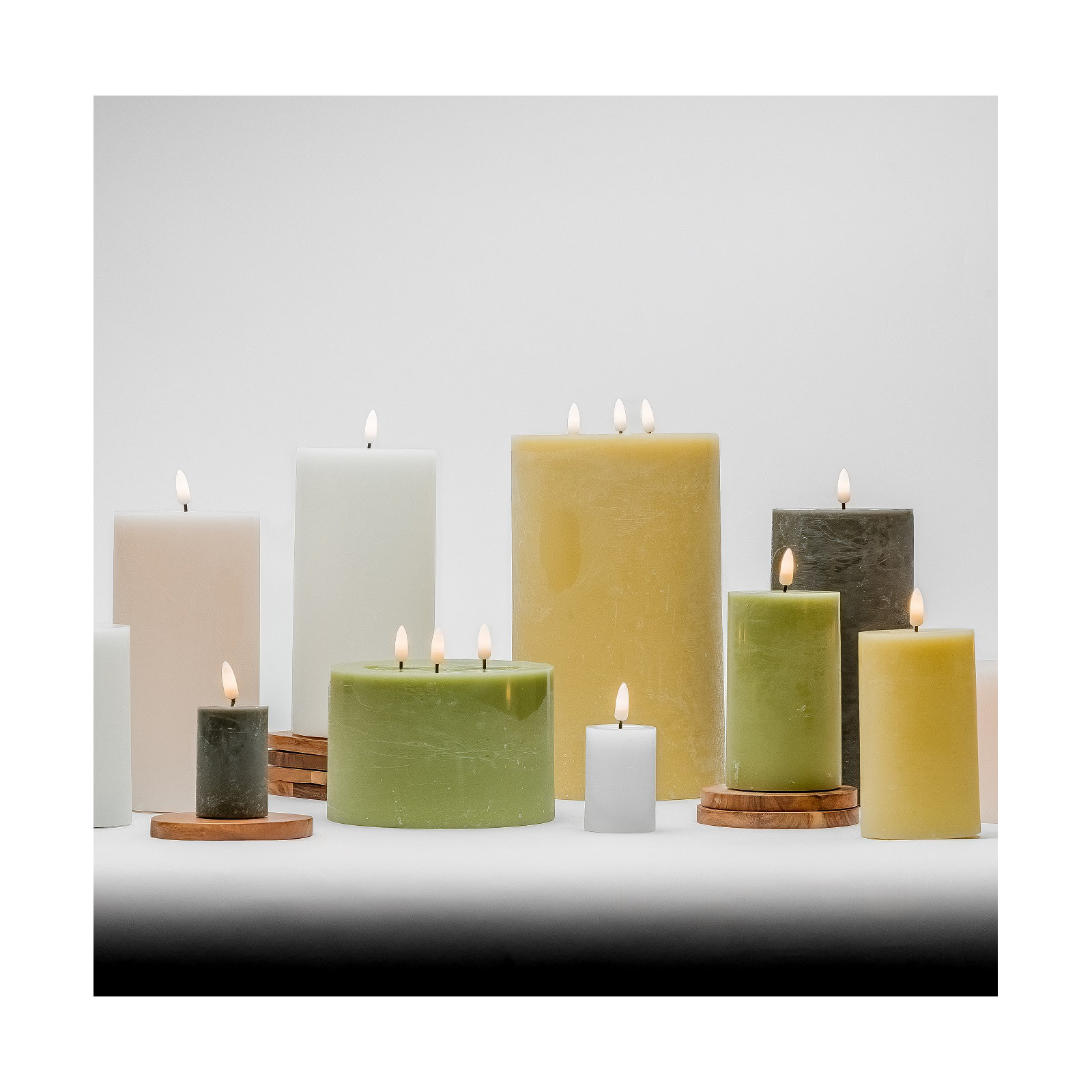 3 Wick Small Flameless Candle, Pink