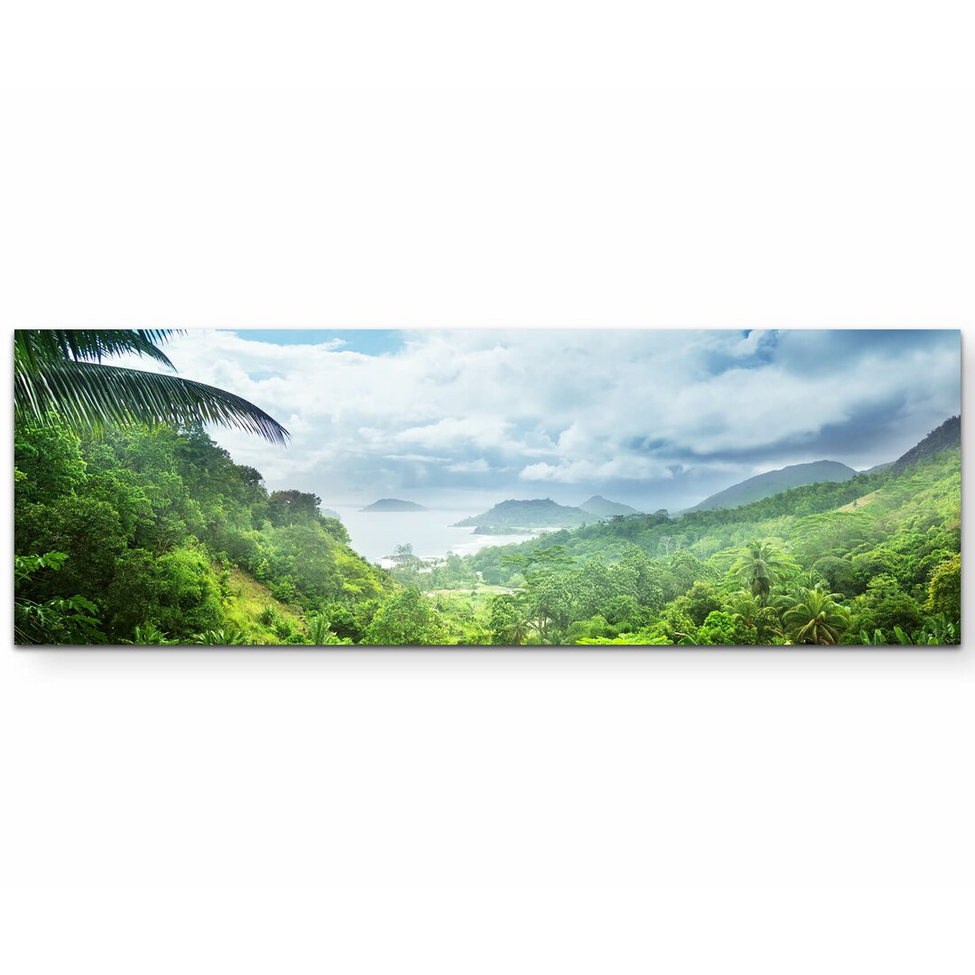 Leinwandbild Regenwald der Seychellen