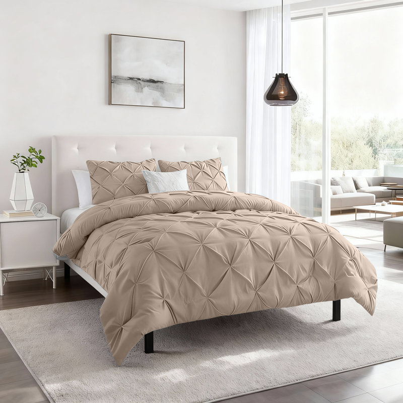 Aspire Homeware High Quality Microfiber Pintuck Design Duvet Cover With Pillowcases, Kingsize Duvet Cover  + 2 Pillowcases
