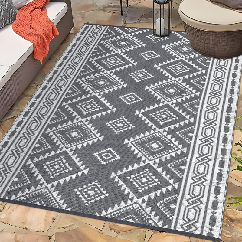 Plastic Straw Rug - Modern Reversible Indoor/Outdoor Rug, All-Weather Floor Mat for Patio, Deck, Balcony & RV