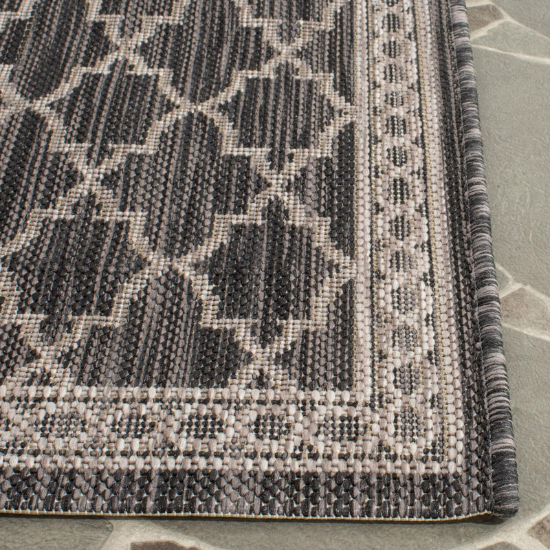 Oswald Geometric Hand Woven Indoor / Outdoor Area Rug, Rectangle 201 x 290 cm