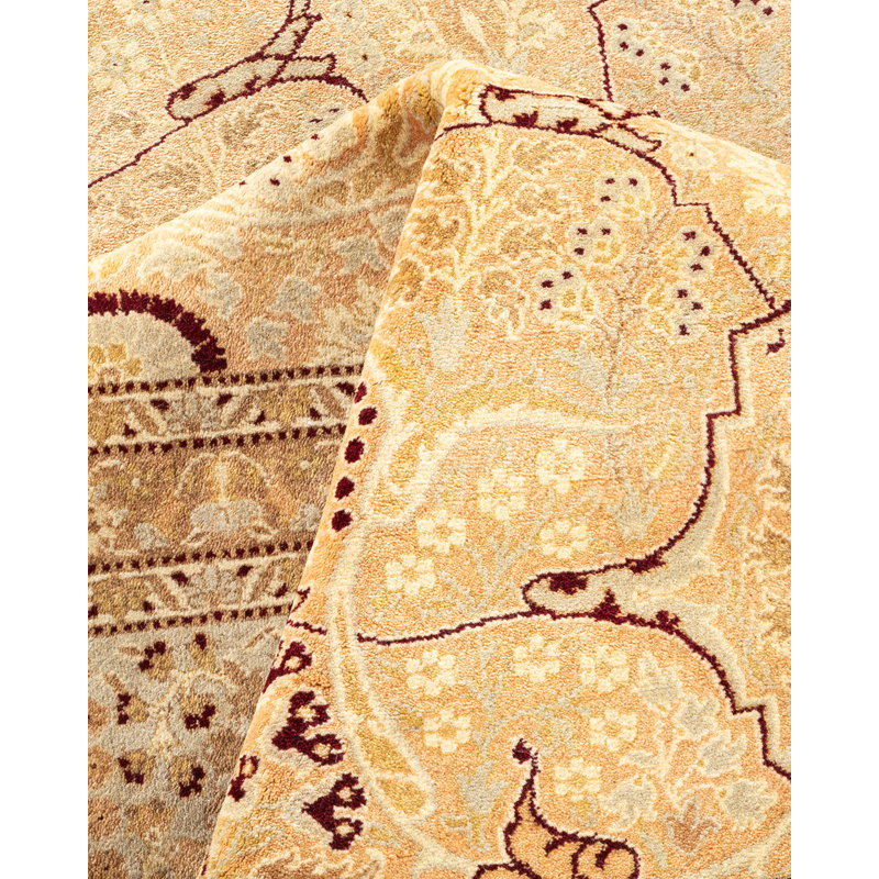 Hand-Knotted Beige Wool Floral 8' x 10' Area Rug