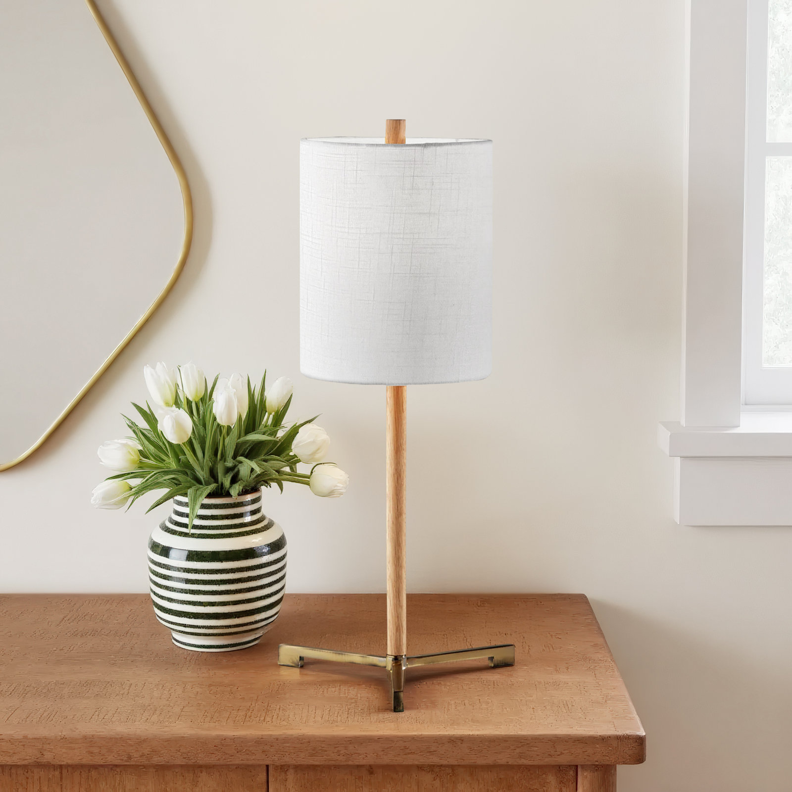 Tripod Lamp