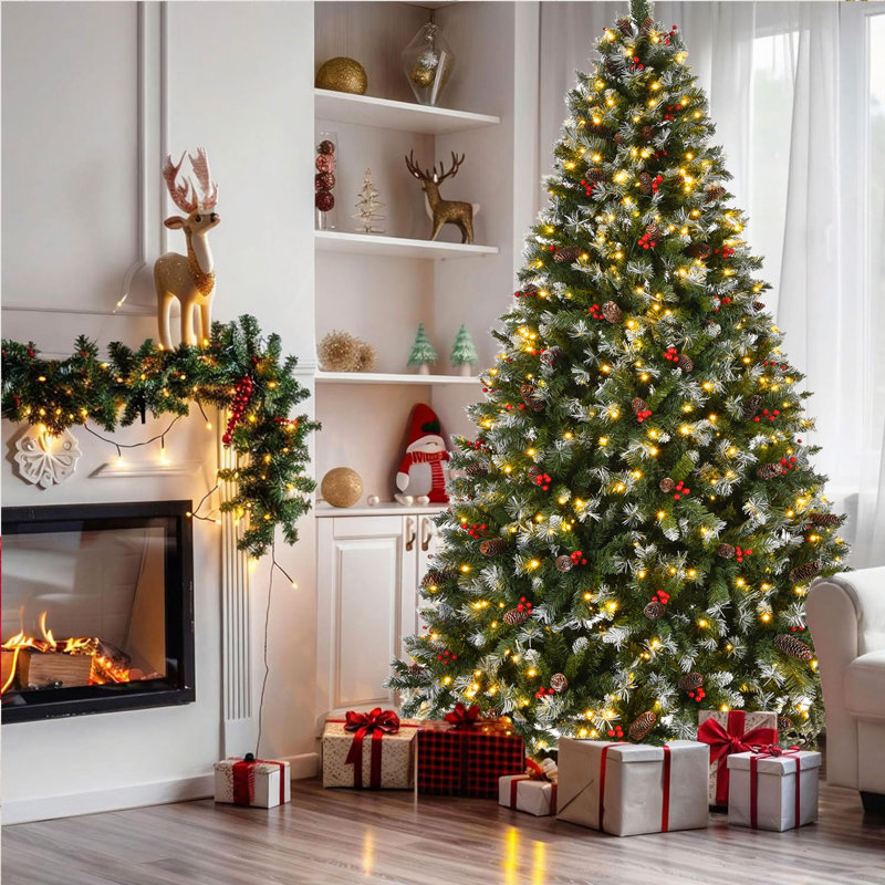 Arbre de Noël à charnières pré-décoré 9 pi avec 940 pointes givrées, 103 pommes de pin, 309 baies rouges, 600 lumières, base en métal pour les fêtes