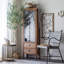 Brun + bois massif noir + fer + vitrines