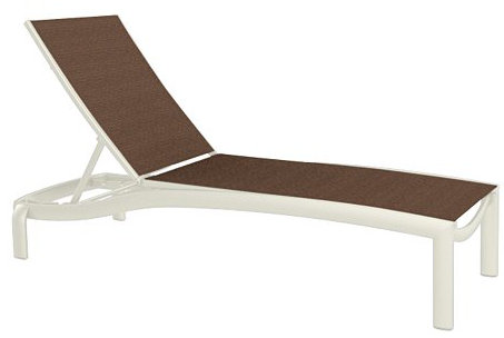 Kor Outdoor Chaise Lounge, Rincon, Parchment