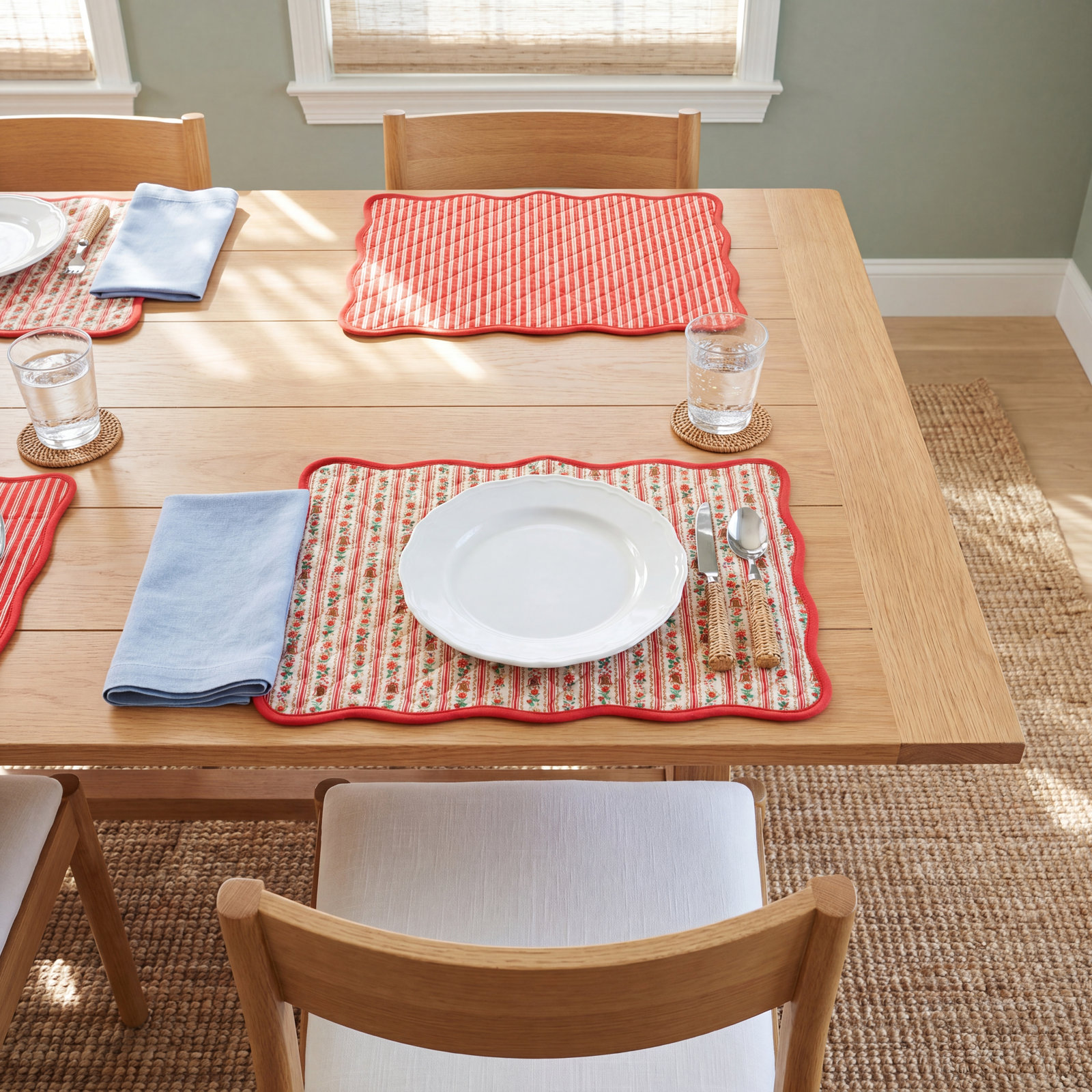 Dinnerware Set