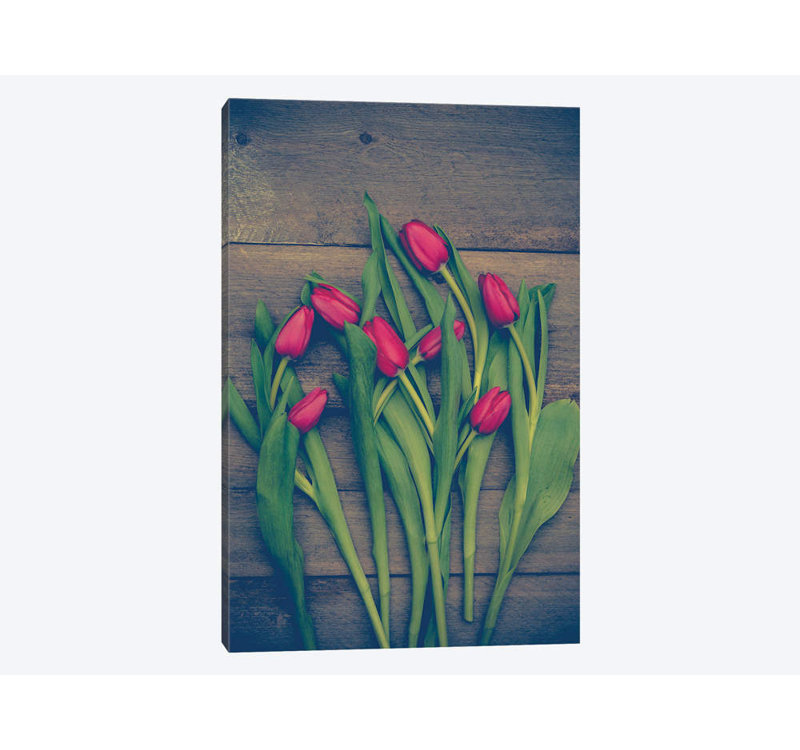 « red tulipes », impression sur toile, H 40 po x l 26 po x P 1,5 po, Toile tendue, Pas de tapis