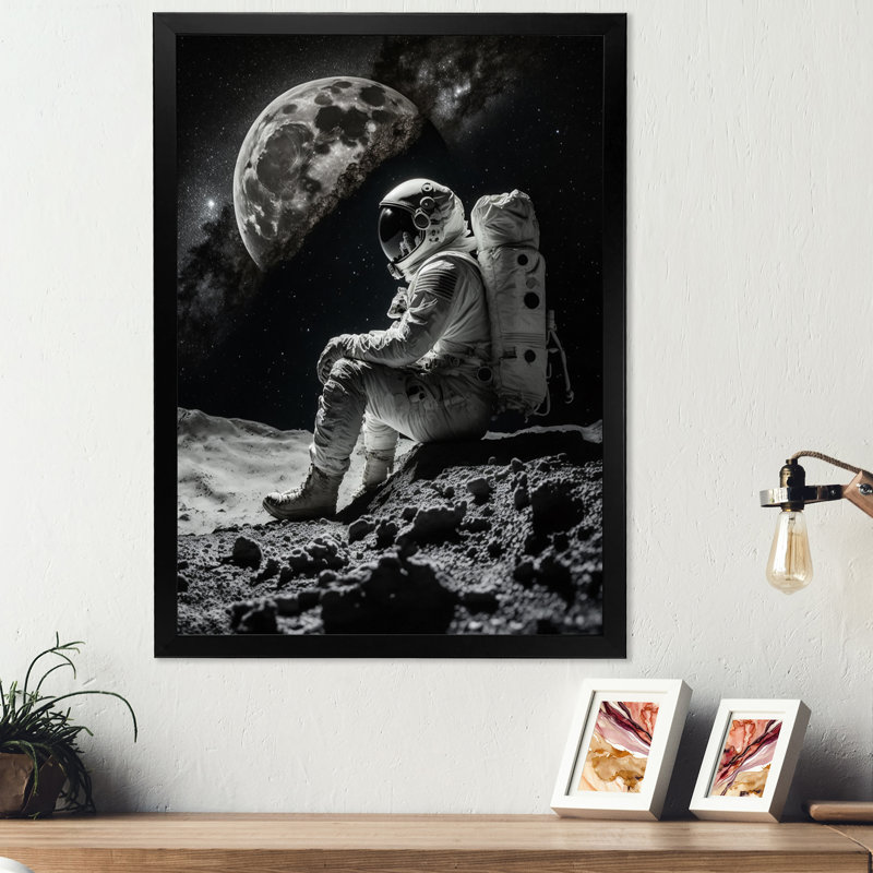 Spaceman on the Moon IV - reproduction sur toile, Cadre photo noir, L 12 po x H 20 po