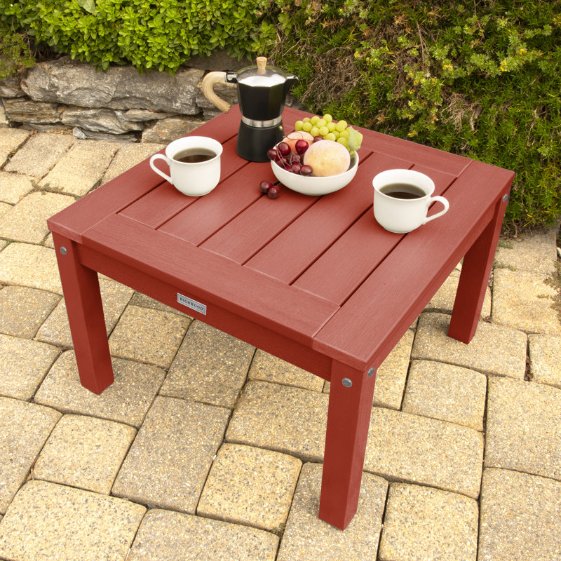 Table d'appoint en plastique Arbnora, Rouge rustique