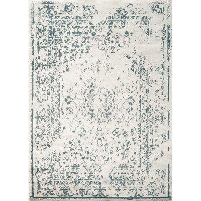 Mirage Silk Oriental Area Rug in Silver/Blue