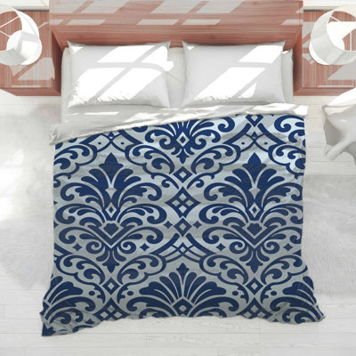 Blue Damask Pattern Comforter