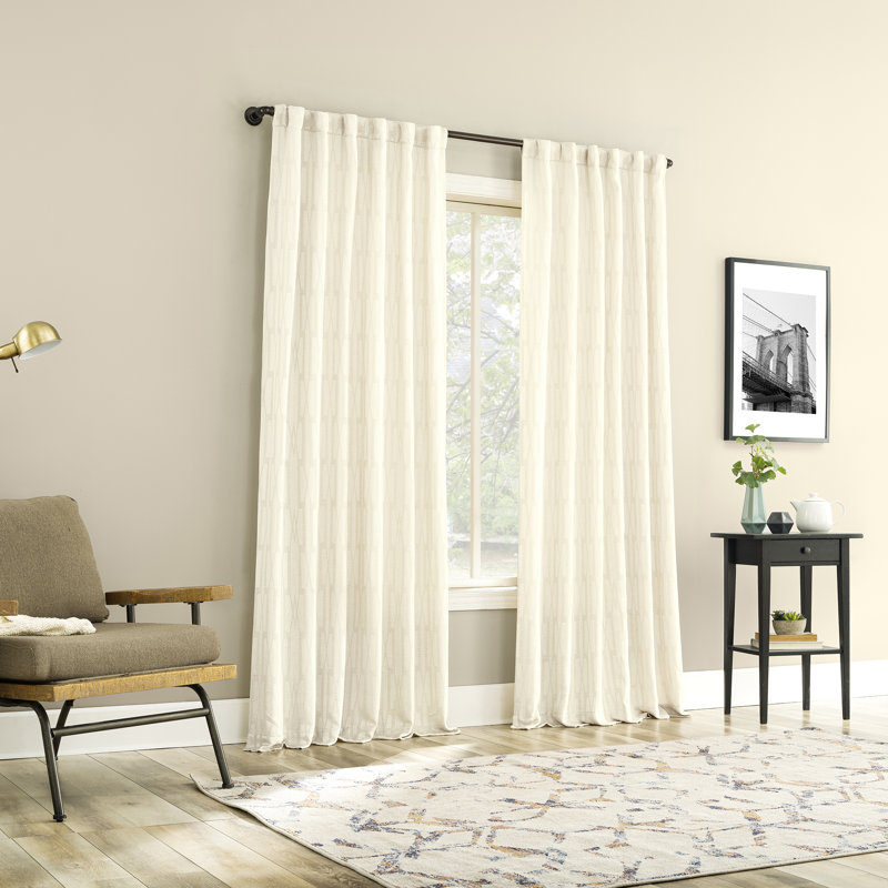 Rideau semi-transparent Dover, Crème, L 52 po x L 63 po