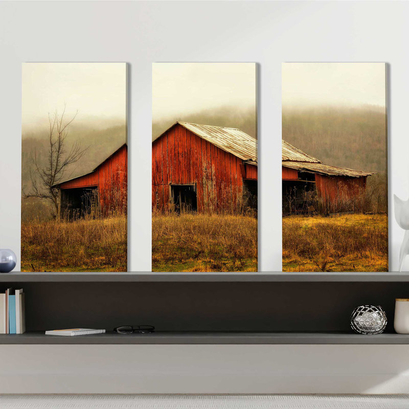 Skylight Barn in the Fog - ensemble de 3 photographies sur toile tendue, H 24 po x l 36 po x P 0,75 po