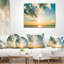 Oreiller seascape clouds groupés sur un oreiller de mer-123398432