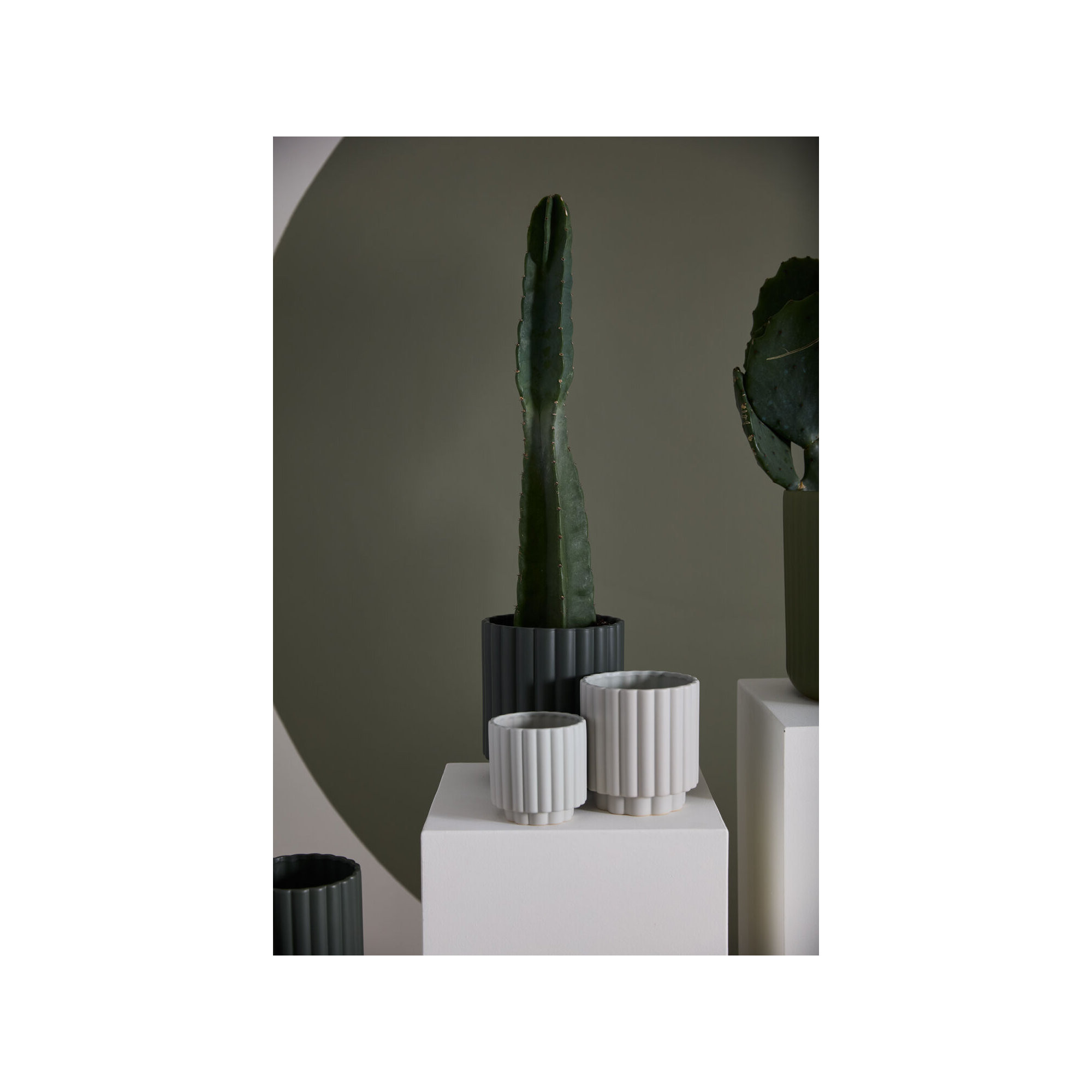 Mikel Pot, 8.25" H x 7.25" W x 7.25" D, Black