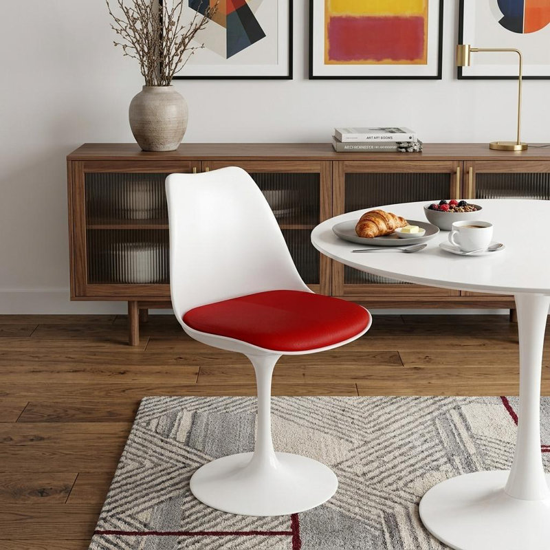 Chaise d'appoint de salle à manger rembourrée rouge et blanche