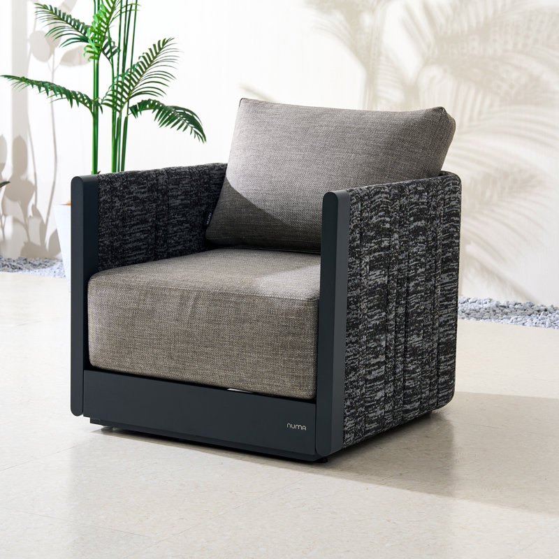 Aluminum Woven Strap Lounge Chair With Cushions