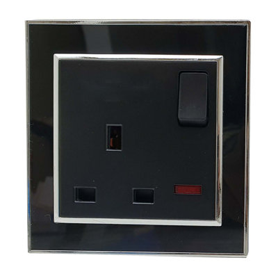 Ashurst Wall Mounted Socket