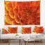 Tapisserie florale grande fleur orange et pétales-28487722