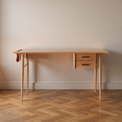 Simple Elegant Cherry Wood Solid Wooden Desk