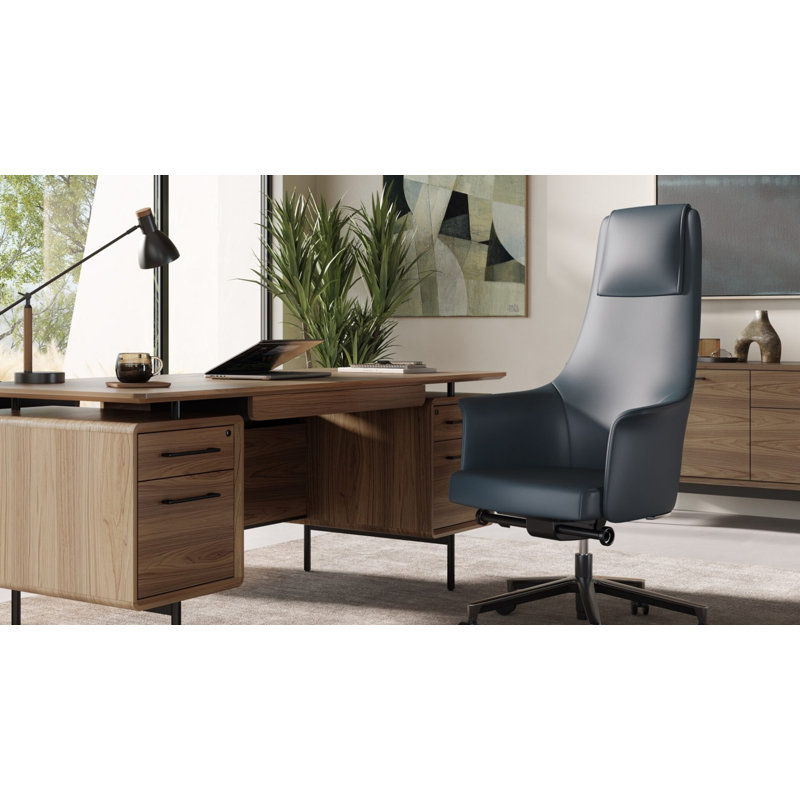 Bolo Swivel Executive Chair, Ocean