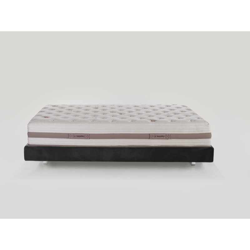 Coton Lux 10 Grand, Grand lit