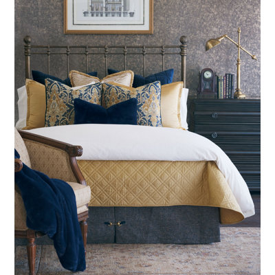Emilio Reversible Duvet Cover Set
