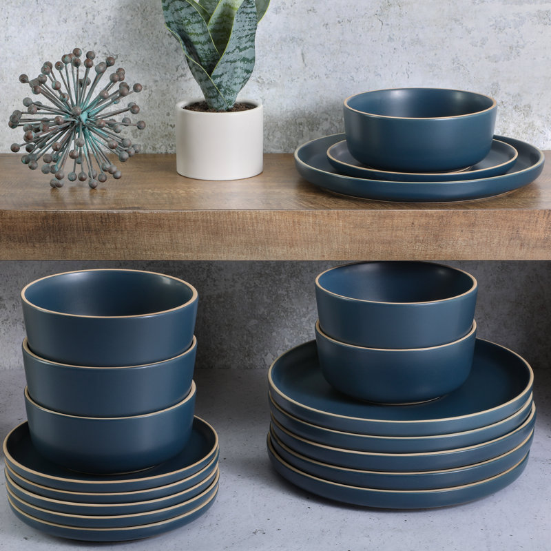 Gibson Soho Lounge Matte 18 Piece Dinnerware Set, Service for 6, Cobalt