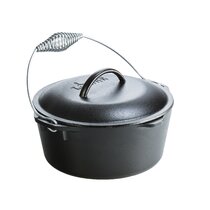 Bayou Classic Cast Iron 8.5 Quart Dutch Oven with Feet