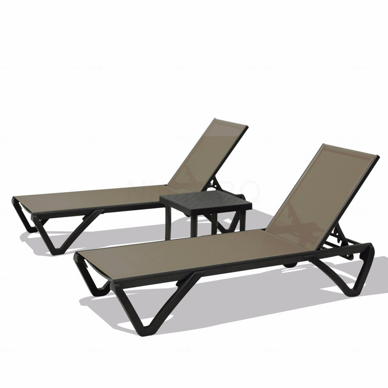 Ensemble de 2 chaises longues de piscine avec table d'appoint, chaise longue d'extérieur réglable avec roulettes, Kaki