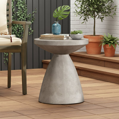 Table d'appoint en béton légère de 18 pouces de largeur, table d'appoint moderne en forme de sablier pour patio et jardin, naturel