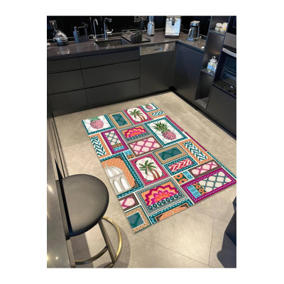 Tapis tissé à motif géométrique