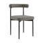 Ensemble de deux chaises d'appoint à dossier ouvert en similicuir gris et noir