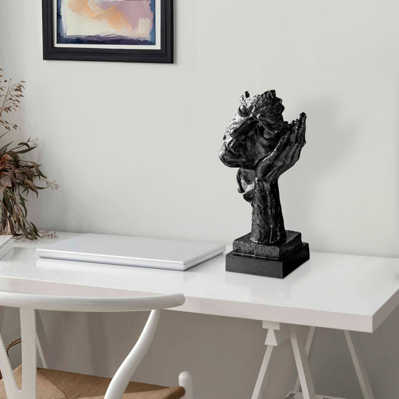 Objet décoratif peint à la main, noir, 6,3 po x 12,9 po x 5,5 po | 100% polyester, variations de couleurs uniques | Parfait pour la décoration et les pièces décoratives, design élégant et accrocheur pour n'importe quelle pièce