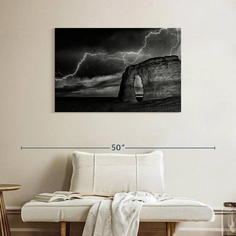 Alvord BW Lightning At MR, 26" H x 39" W