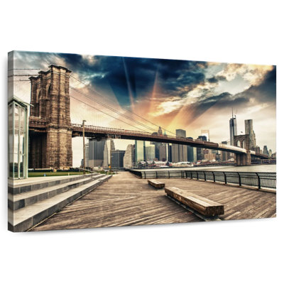 Lilie Dramatic Brooklyn Bridge