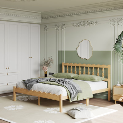 Structure de lit plateforme en bois de bambou 14 po avec tête de lit ondulée, lattes en métal, aucun sommier requis