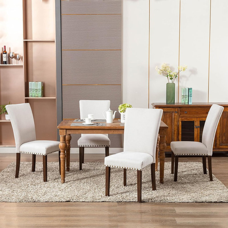 Ensemble de 4 chaises de salle à manger rembourrées de style Parsons beige avec dossier haut, pour table de cuisine ronde ou petite salle à manger - confortables et élégantes