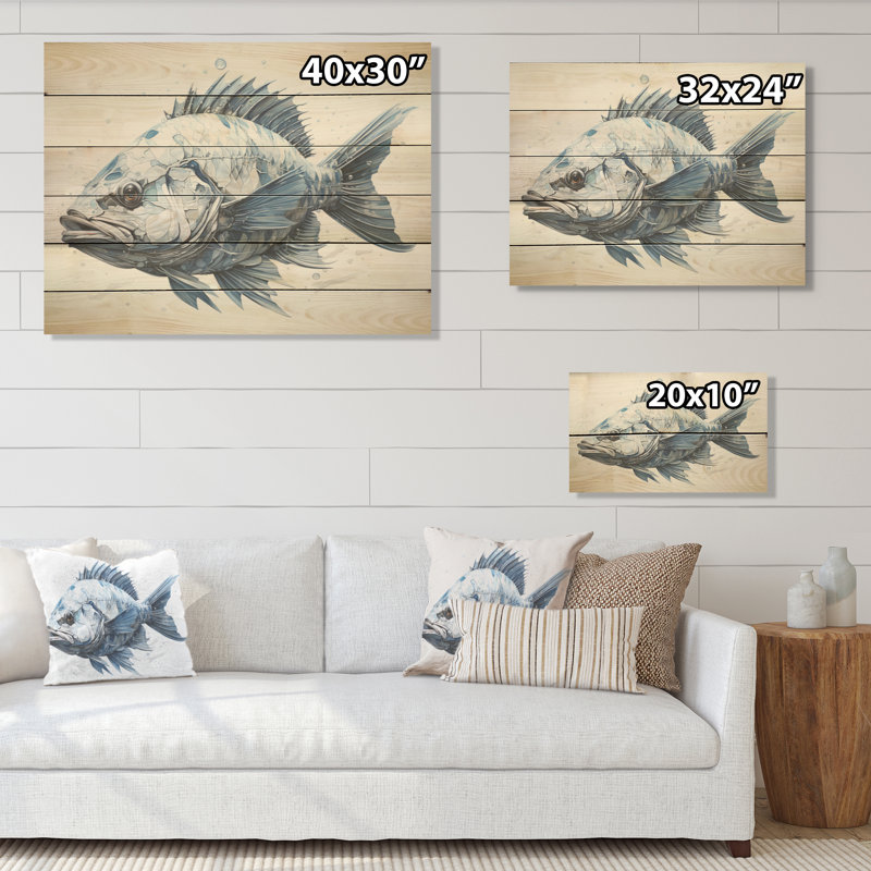 Poisson dans le bleu profond I - art mural en bois de poisson sur bois de pin naturel, H 24 po x l 32 po