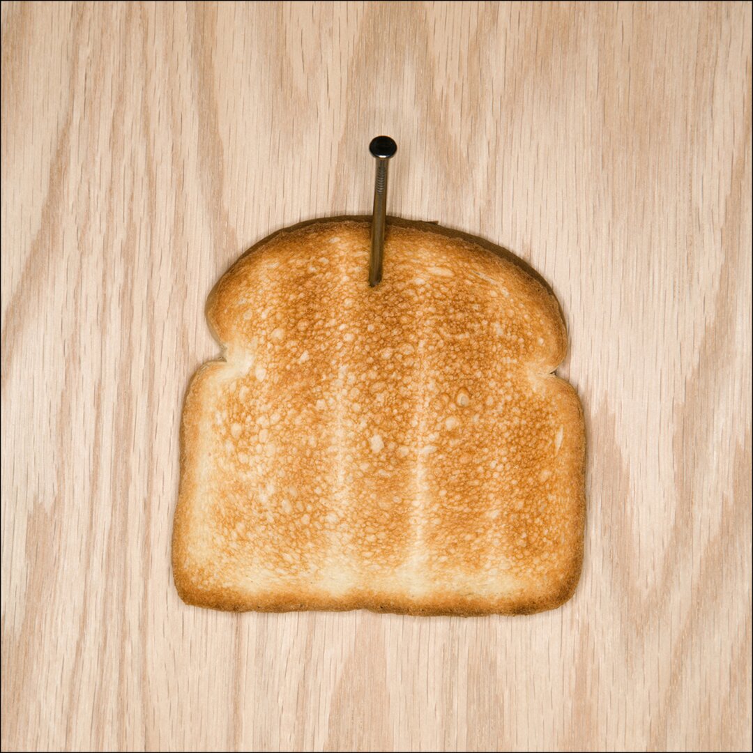 Glasbild Hanging Toast, Kunstdruck