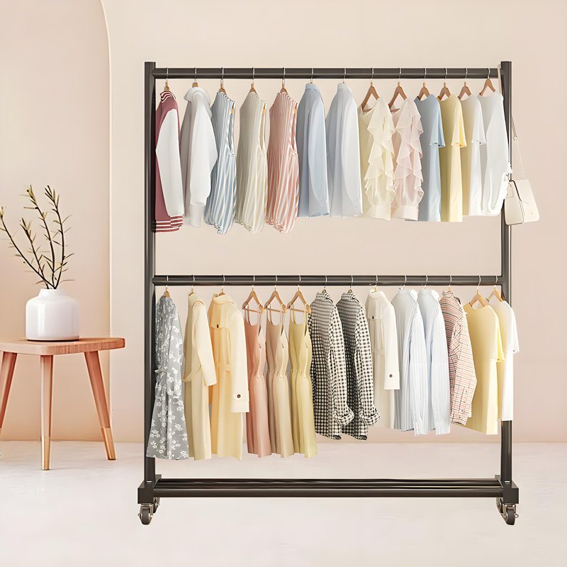 Porte-vêtements à double tringle avec roulettes