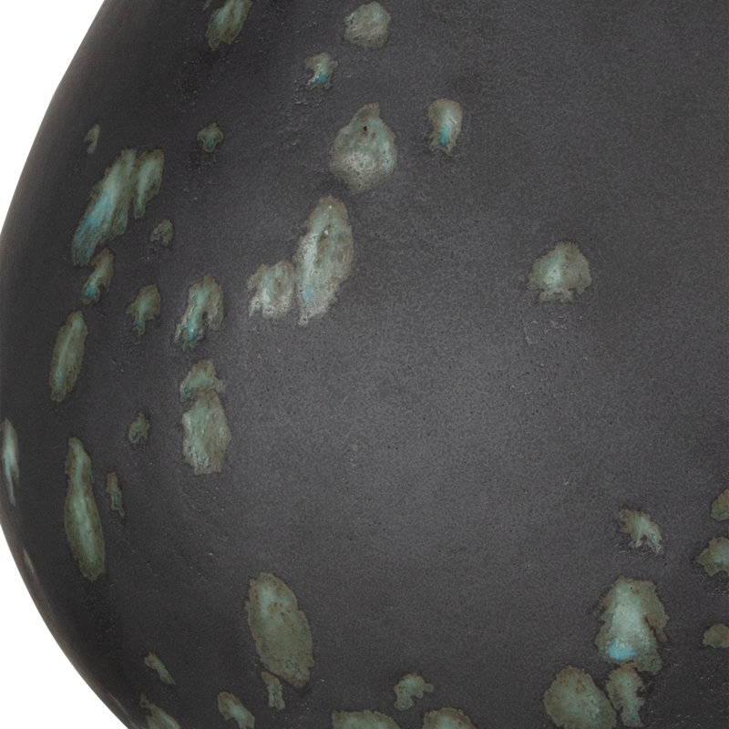 Kemarius Distressed Green Table Lamp