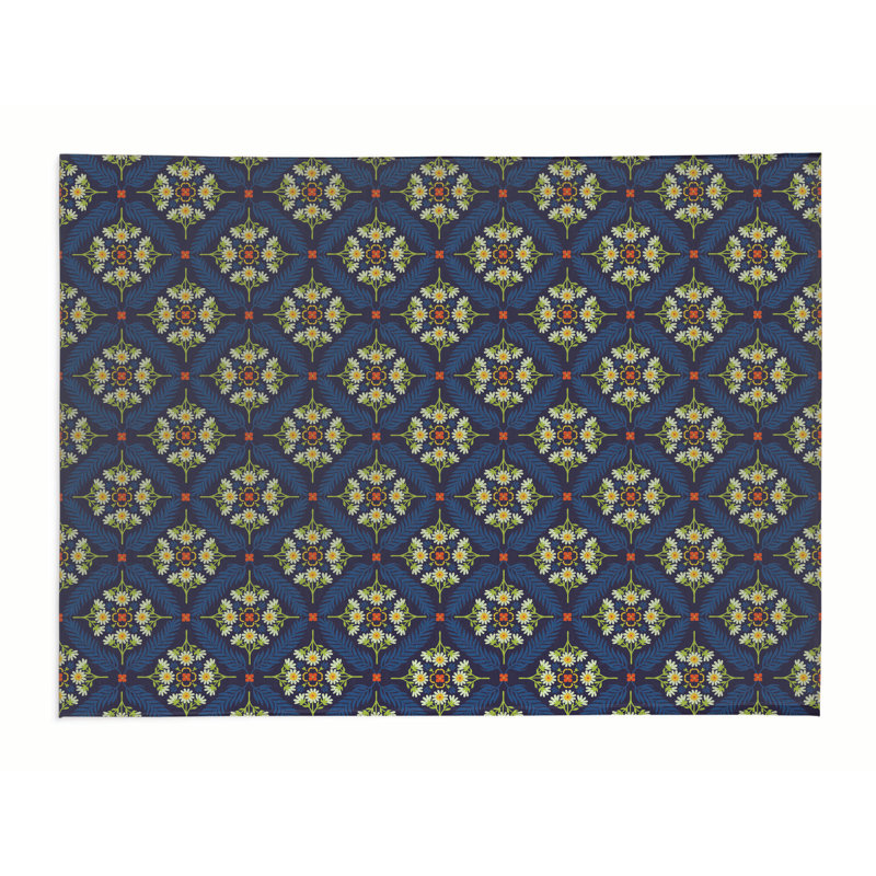 Eden Outdoor Rug, Rectangle 5' x 7'