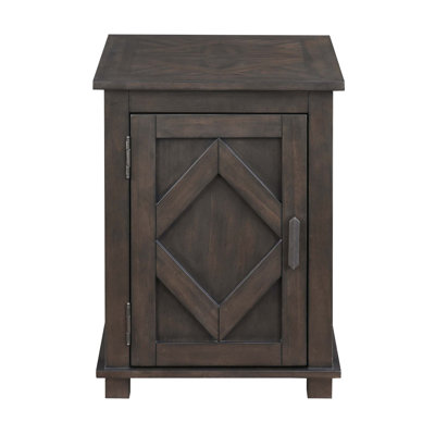 Traditional Rustic Chairside Table With Adjustable Storage Shelf, Durable Wood Construction, And Rich Brown Finish For Living Room Elegance