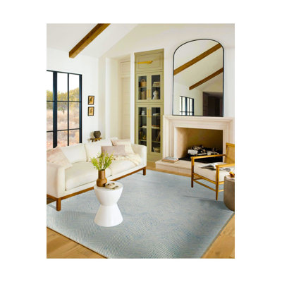 Tapis décoratif à rayures bleues
