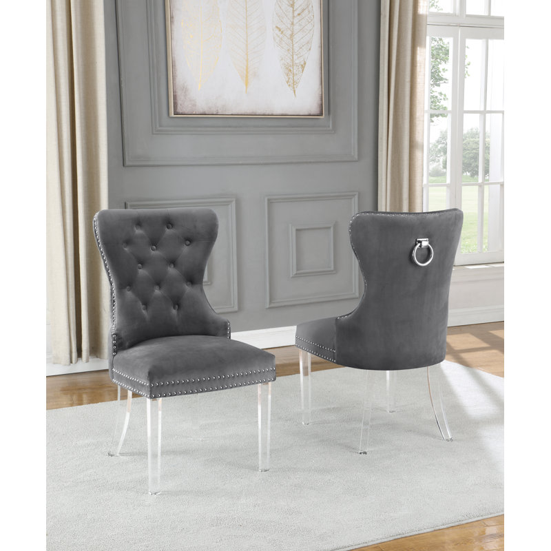 Chaise d'appoint rembourrée en velours Carner, Gris foncé
